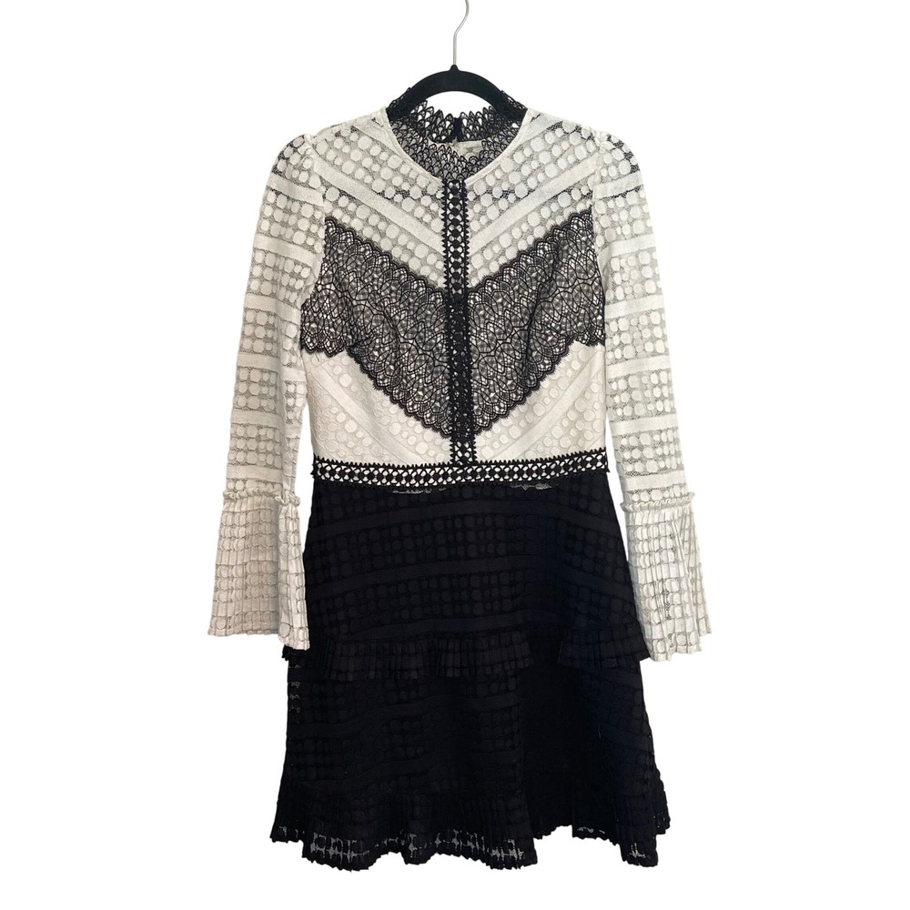 Gianni‎ Bini Black White Lace Tiered Mini Dress Bell Sleeve AR170900 Medium